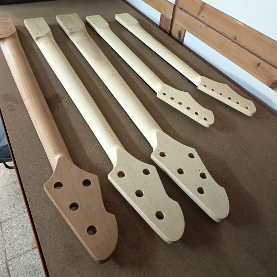 Af Guitars Luthiers de guitarras en Barcelona